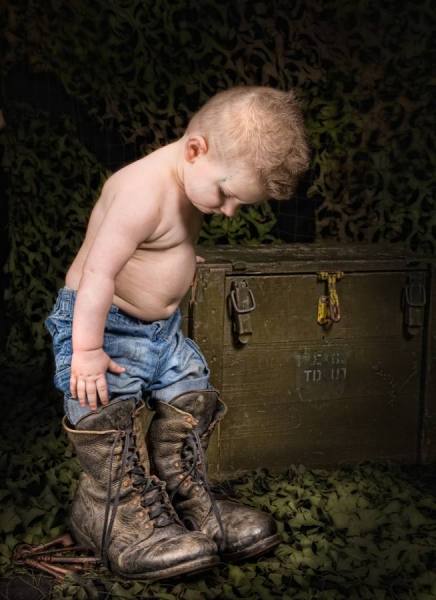 Photograph Ronald Van Grinsven  Who The Shoe Fits on One Eyeland